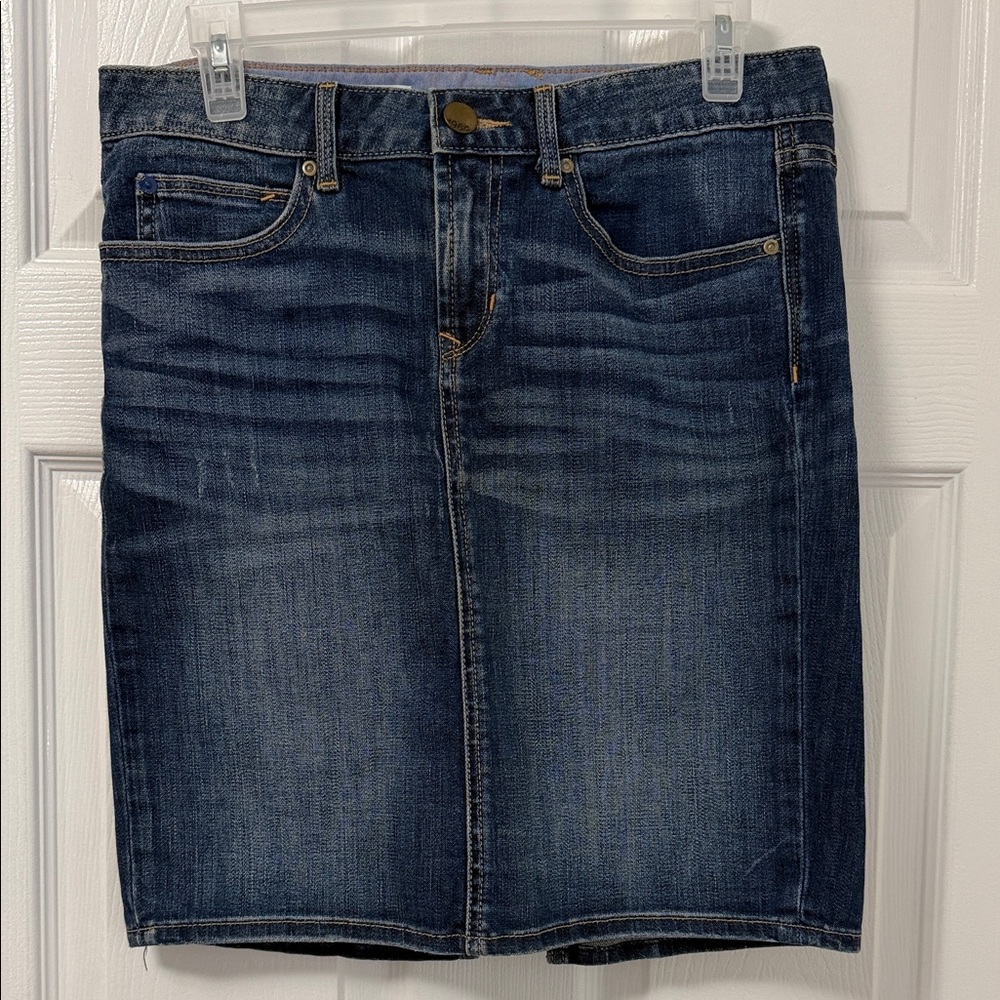 GAP Dark Vintage Blue Denim Mini Skirt - size 27/4